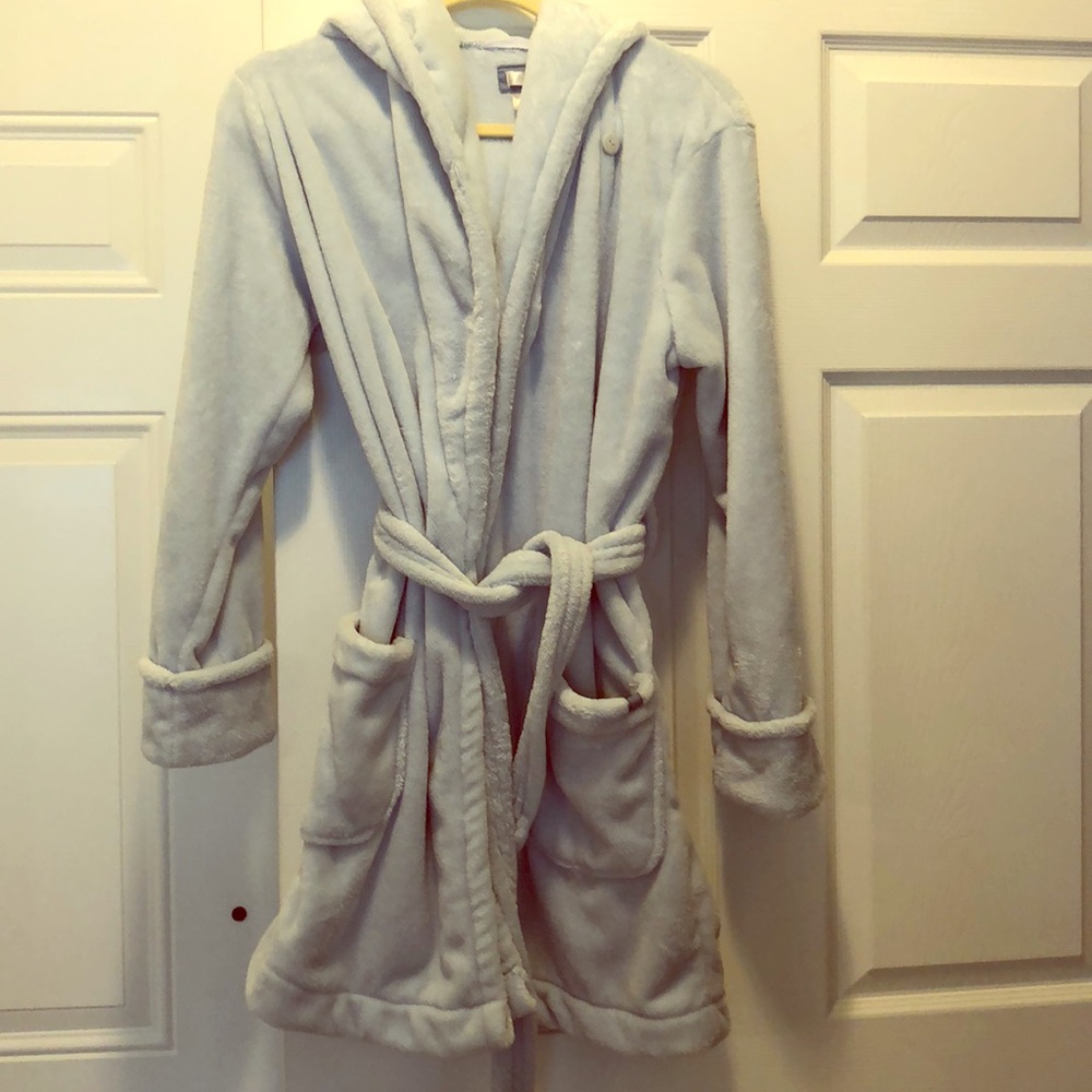 Aerie Fluffy Bathrobe NEW size small